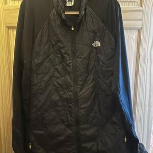 The North Face Men's Black Quilted Performance Jacket